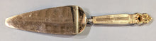 Load image into Gallery viewer, International Silver Royal Danish Pie Server
