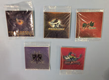 Load image into Gallery viewer, 1998 Pinnacle Magic Motion Zoomer Stickers featuring the new NHL Team Logos
