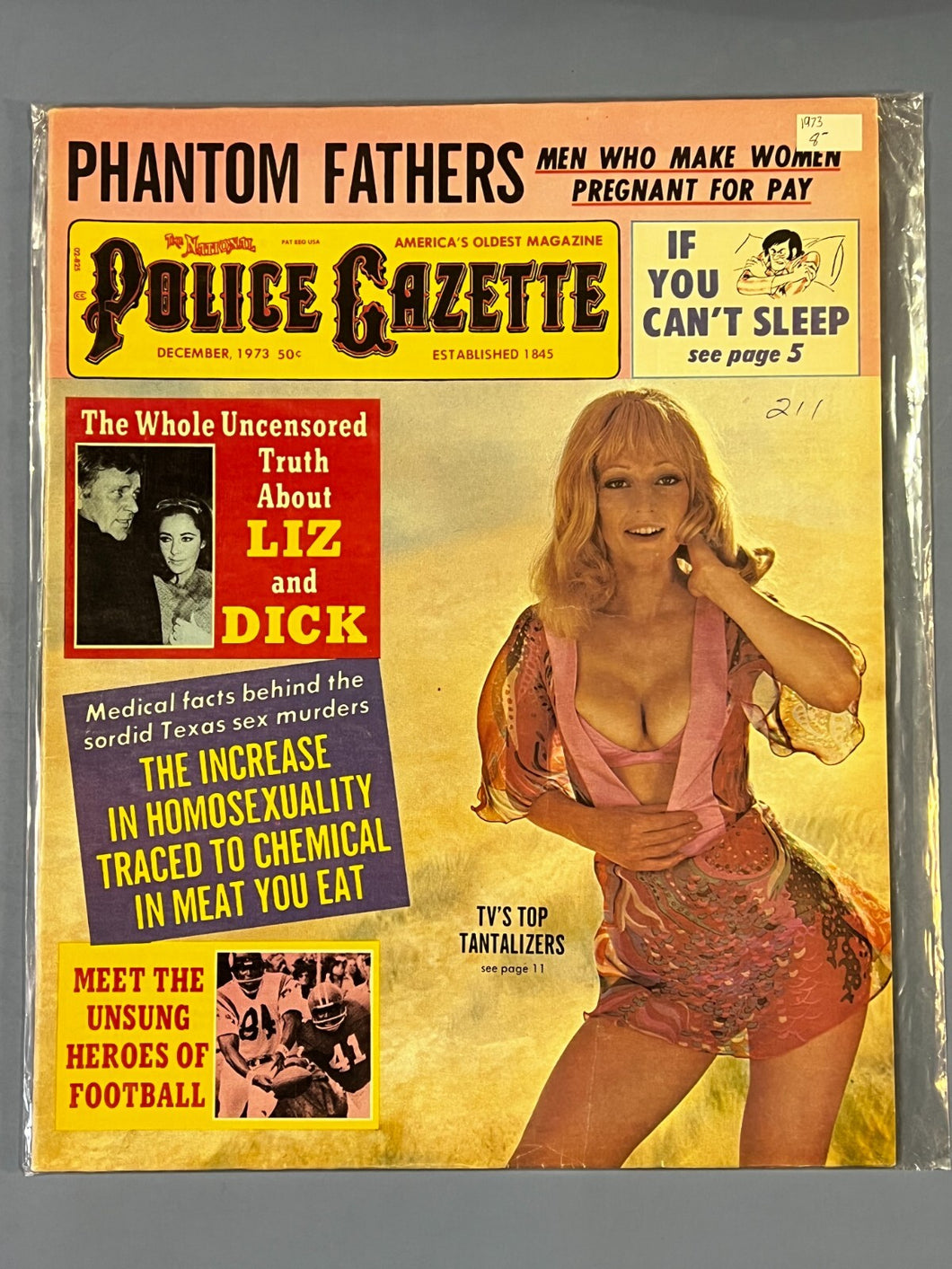 Police Gazette Magazine December 1973 - Liz & Dick, Phantom Fathers