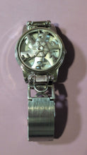 Load image into Gallery viewer, Men&#39;s Silver Tone Watch with Spinning Fan Turbine Design Dial
