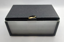 Load image into Gallery viewer, POSITIFS Stereoscope and slides unused - Chateau De Versailles
