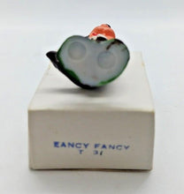 Load image into Gallery viewer, 1962 TV-TINYKINS MARX Flintstones &amp; Top Cat Series - T 31 Eancy Fancy
