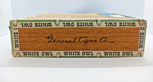 Load image into Gallery viewer, White Owl Blended with Havana Cigar Box
