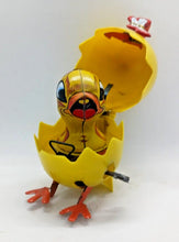 Load image into Gallery viewer, Vintage wind up HATCHING EGG Automatic Mechanical Chicken working
