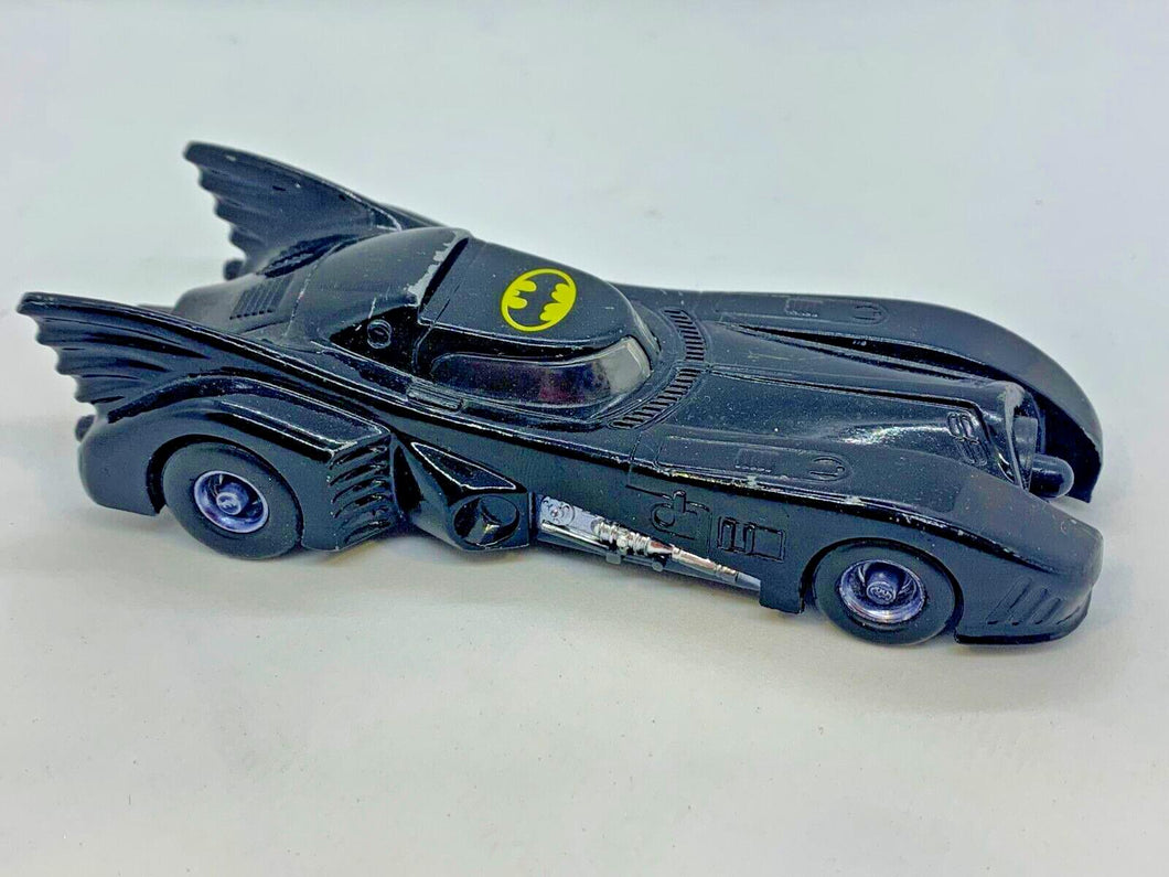 Vintage 1989 Ertl Batmobile Toy Car Movie Car 1:64 Scale