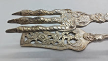 Load image into Gallery viewer, Vintage Bordini cake/ pastry tongs - eagle - made in Italy
