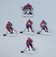 Load image into Gallery viewer, Montreal Canadiens Team Magnetic Table Top Hockey Figure Set 59
