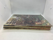 Load image into Gallery viewer, Lot of 10 - &#39;History of the 20th Century&#39; Scrapbook Magazines
