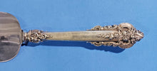 Load image into Gallery viewer, Wallace Grand Baroque Sterling Silver 10 3/4&quot; Pie Server
