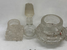 Load image into Gallery viewer, Vintage Glass Bottle Stoppers x 10 Lot 05
