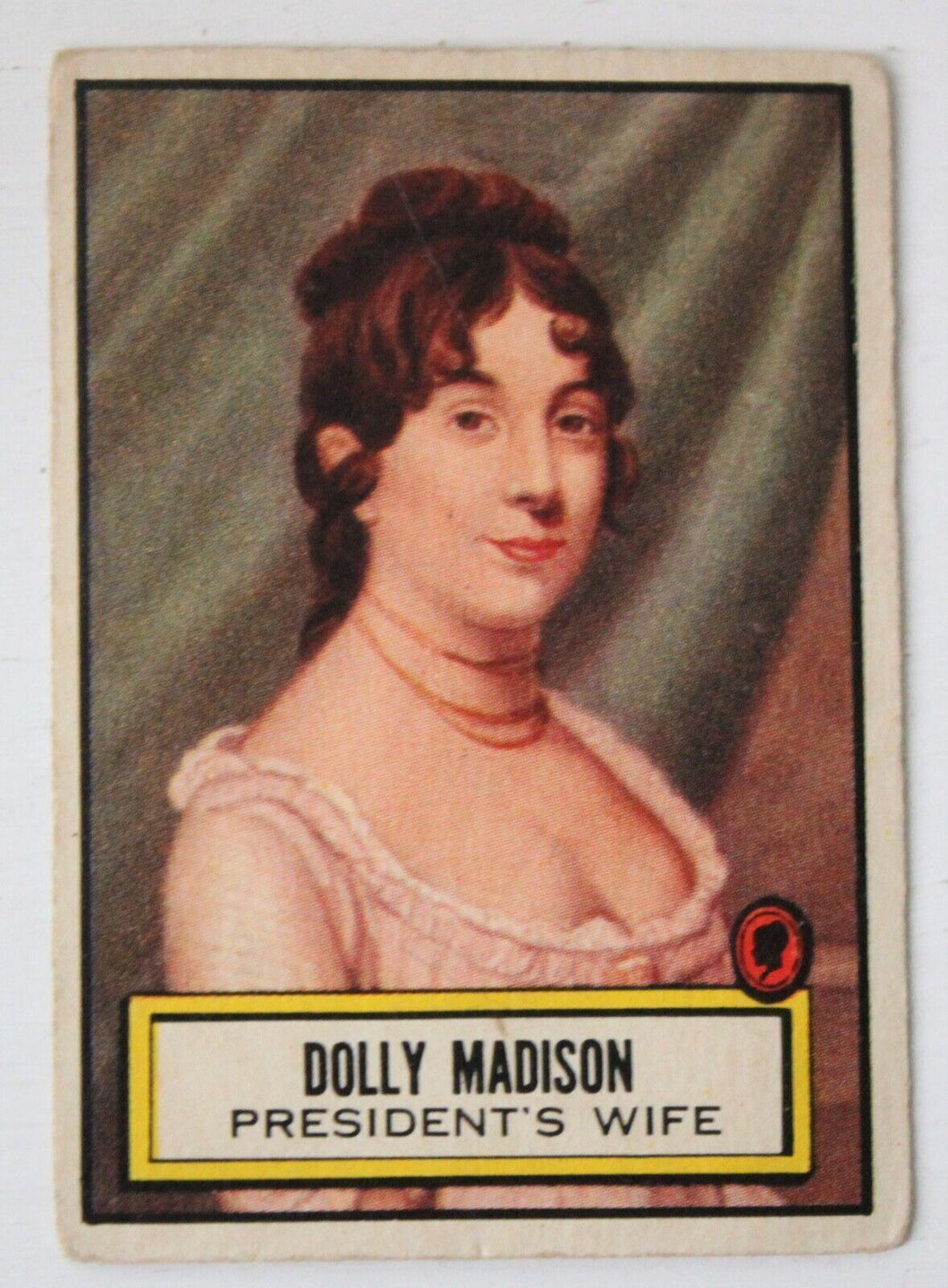 1952 Topps Look n See Dolly Madison Card #135, Set Break