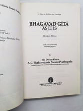 Load image into Gallery viewer, Bhagavad-Gita As It Is Abridged Edition by A. C. Bhaktivedanta Swami Prabhupada
