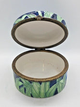 Load image into Gallery viewer, BENAYA 06 Trinket Box Signed 2 1/4&quot; x 4&quot; diameter
