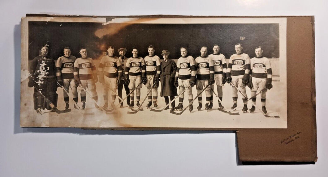 Toronto St. Pats 1922-23 Team Hockey Cabinet Photo