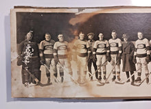 Load image into Gallery viewer, Toronto St. Pats 1922-23 Team Hockey Cabinet Photo
