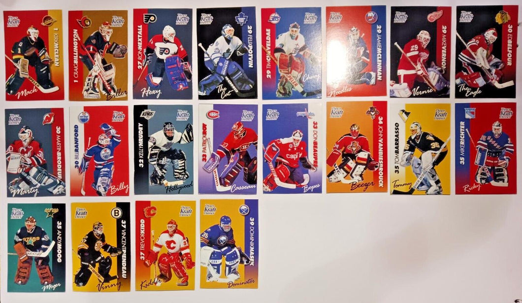 1994-95 Kraft Dinner Hockey Hand Cut Collectors 3 1/2 x  5 1/4