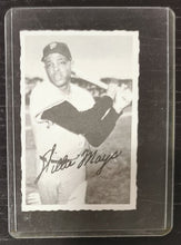 Load image into Gallery viewer, 1969 OPC Willie Mays Deckle Edge Baseball Card
