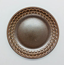 Load image into Gallery viewer, Wedgwood Retro Pennie Oven to Table 6 1/4&quot; Bread and Butter Plates Lot of 6
