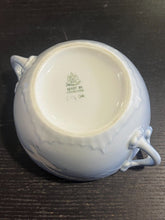 Load image into Gallery viewer, Vintage Bing &amp; Grondahl - Seagull Sugar Bowl - Made in Denmark (94)
