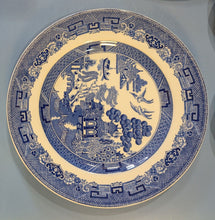 Load image into Gallery viewer, Johnson Brothers Blue Willow 10 Piece Set - Plates Bowls Cups
