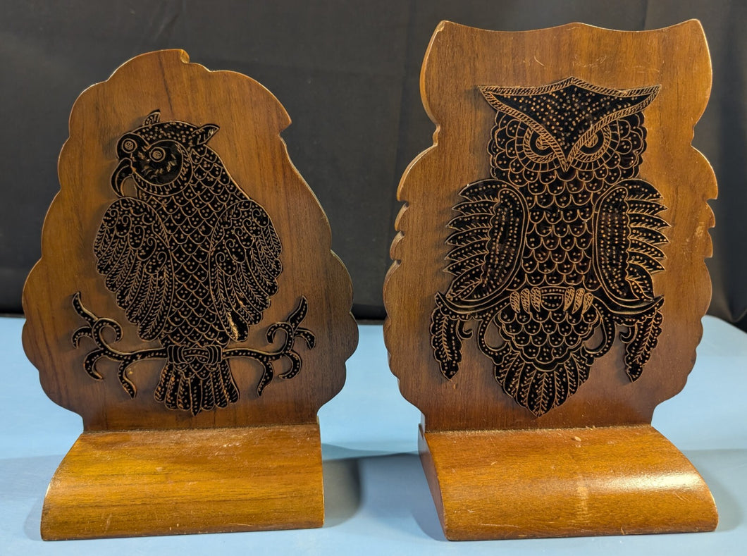 Vintage Wooden Owl Bookends Batik Style Design