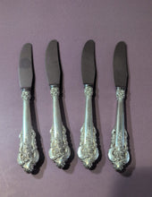 Load image into Gallery viewer, Set of 4 Wallace Stradivari Ornate Handle Grande Baroque Butter Spreader Knife
