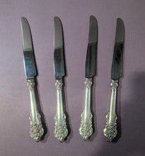 Load image into Gallery viewer, Set of 4 Wallace Stradivari Sterling Silver Grande Baroque Dinner Size Knife
