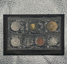Load image into Gallery viewer, 2005 Royal Canadian Mint 6-Coin Uncirculated Set of Canadian Coins
