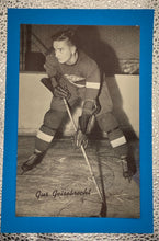 Load image into Gallery viewer, Vintage 1934-44 Beehive Group 1 Gus Geisebrecht Detroit Red Wings Hockey Photo
