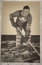Load image into Gallery viewer, Lot of 5 Vintage 1934 Beehive Photo Maple Leafs Hockey Facsimile Auto
