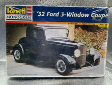 Load image into Gallery viewer, Revell Monogram '32 Ford 3-Window Coupe 1:25 Scale Model Kit 7605 Sealed
