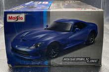 Load image into Gallery viewer, Maisto Assembly Line 2013 SRT Viper GTS Die-Cast Model Kit 1:24 Scale Blue
