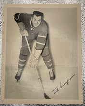 Load image into Gallery viewer, Lot of 4 1945-54 Quaker Oats Hockey Photos Montreal Canadiens Robert Gillion
