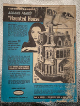 Load image into Gallery viewer, Famous Monsters of Filmland #35 (Oct 1965) Dracula Bela Lugosi Cover
