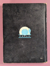 Load image into Gallery viewer, 1967 The Man From U.N.C.L.E. The Affair of the Gunrunners' Gold Whitman Book
