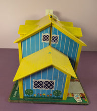 Load image into Gallery viewer, Vintage Fisher-Price Little People Play Family House #952 Lot w/ Furniture
