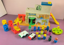 Load image into Gallery viewer, Vintage 1976 Fisher-Price Little People Sesame Street Clubhouse #937 Playset
