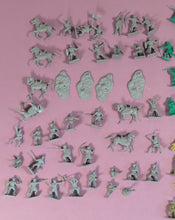 Load image into Gallery viewer, Large Mixed Lot of Vintage Plastic Medieval Toy Soldiers Knights &amp; Cavalry
