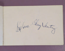 Load image into Gallery viewer, Vintage 1970 Montreal Expos Autograph Album Metro Food Stores w/ Signatures
