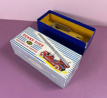 Load image into Gallery viewer, Vintage Dinky Toys 32D Auto-Échelle de Pompiers Empty Box Meccano France
