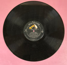 Load image into Gallery viewer, Elvis Presley - Frankie and Johnny Original Soundtrack LP (1966, Mono)
