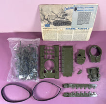 Load image into Gallery viewer, Vintage Renwal General Patton II Tank M536 Model Kit 1/32 Scale
