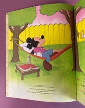 Load image into Gallery viewer, Vintage 1971 Little Golden Book D105 Walt Disney World Surprise for Mickey Mouse
