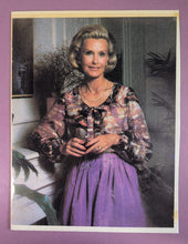 Load image into Gallery viewer, Cliff Robertson Signed Card w/ Misspelled Name &amp; Dina Merrill Photo on Back
