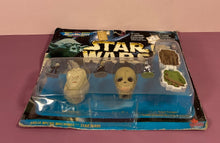 Load image into Gallery viewer, 1996 Galoob Star Wars Micro Machines Collection IV Heads Playset 68020 NIP
