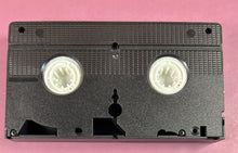 Load image into Gallery viewer, Kelly's Heroes VHS (1981) Clint Eastwood, Telly Savalas MGM/UA Home Video
