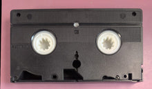 Load image into Gallery viewer, Pink Floyd The Wall VHS Movie (1982) MGM/UA Home Video Alan Parker
