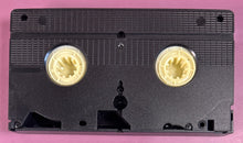 Load image into Gallery viewer, Election VHS Tape (1999) Matthew Broderick, Reese Witherspoon Comedy
