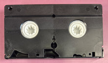 Load image into Gallery viewer, Mad Max Beyond Thunderdome VHS (1986) Mel Gibson, Tina Turner Warner Bros.
