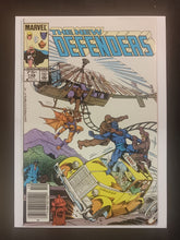 Load image into Gallery viewer, 1985 Marvel Comics The New Defenders #148 CDN Newsstand Variant
